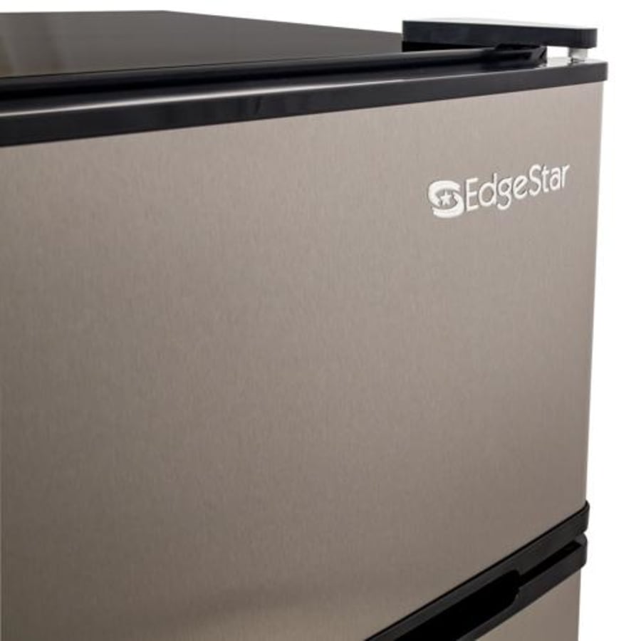 EdgeStar 19 Inch Wide 3.1 Cu. Ft. Energy Star Rated Fridge/Freezer with Interior Lighting